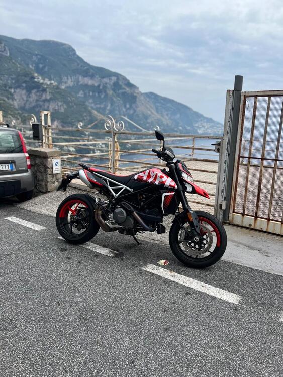 Ducati Hypermotard 950 RVE (2022 - 25) (2)