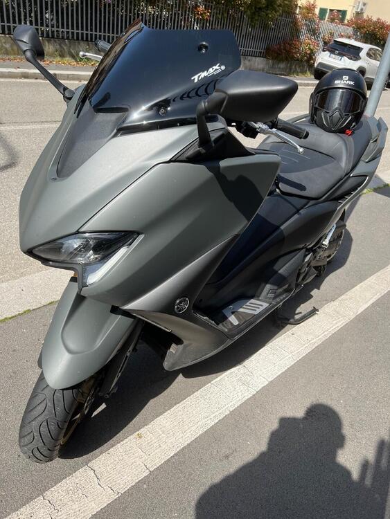 Yamaha T-Max 560 Tech Max (2020) (4)