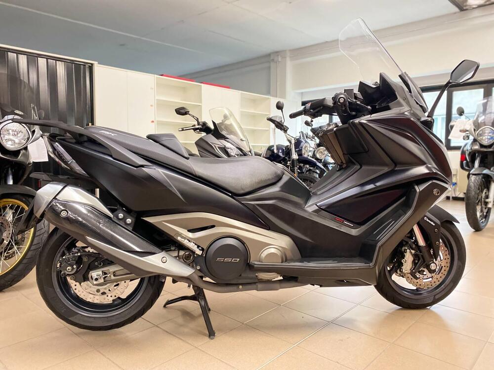 Kymco AK 550 (2017 - 19) (2)