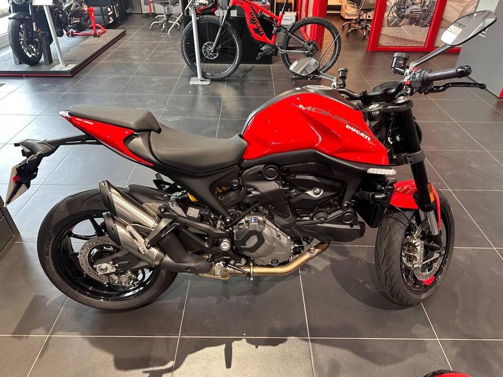 Ducati Monster 937 (2021 - 25) (5)