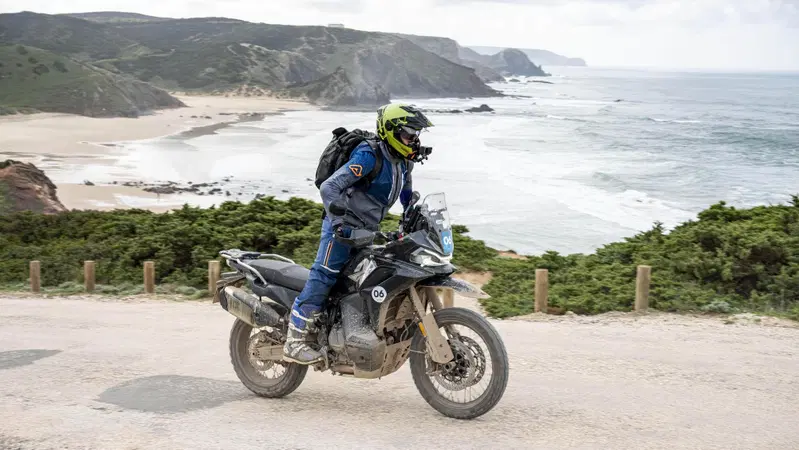 CFMOTO 800MT-X TEST: l'Adventure cinese da meno di 10.000&euro; che sfida il mercato. La prova, pro e contro [VIDEO &amp; GALLERY]