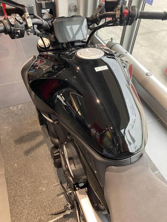 Ducati Diavel V4 (2023 - 25) (3)