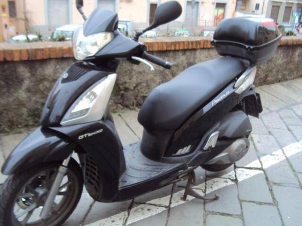 Kymco People 200i GT (2010 - 17) (4)