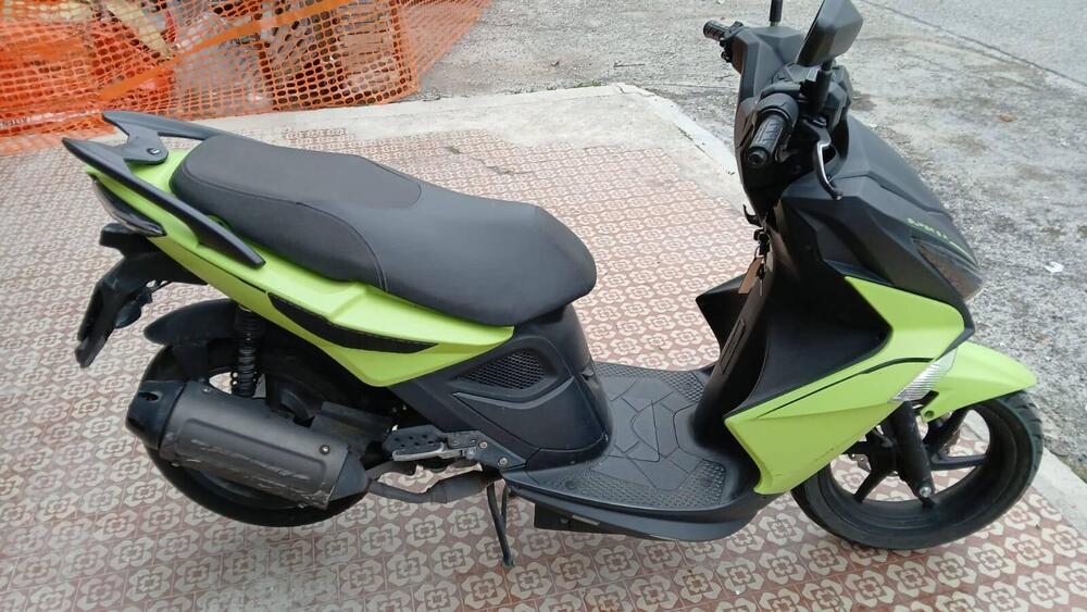 Kymco Super 8 50 R (2022 - 25) (3)