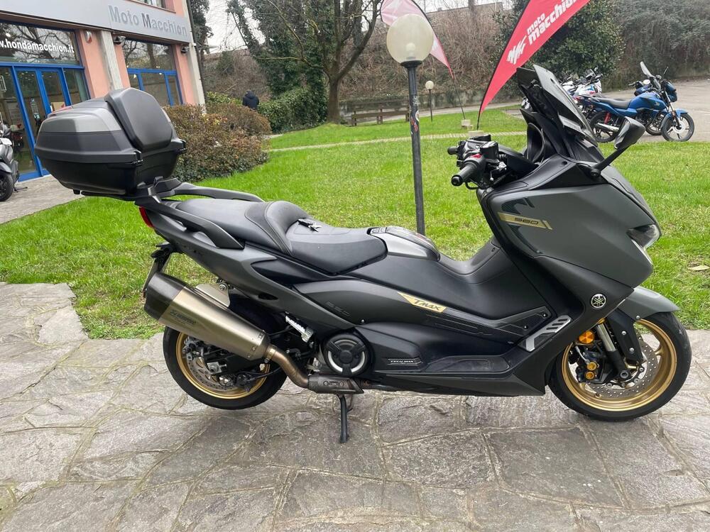 Yamaha T-Max 560 Tech Max (2021)