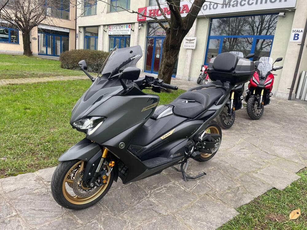 Yamaha T-Max 560 Tech Max (2021) (4)