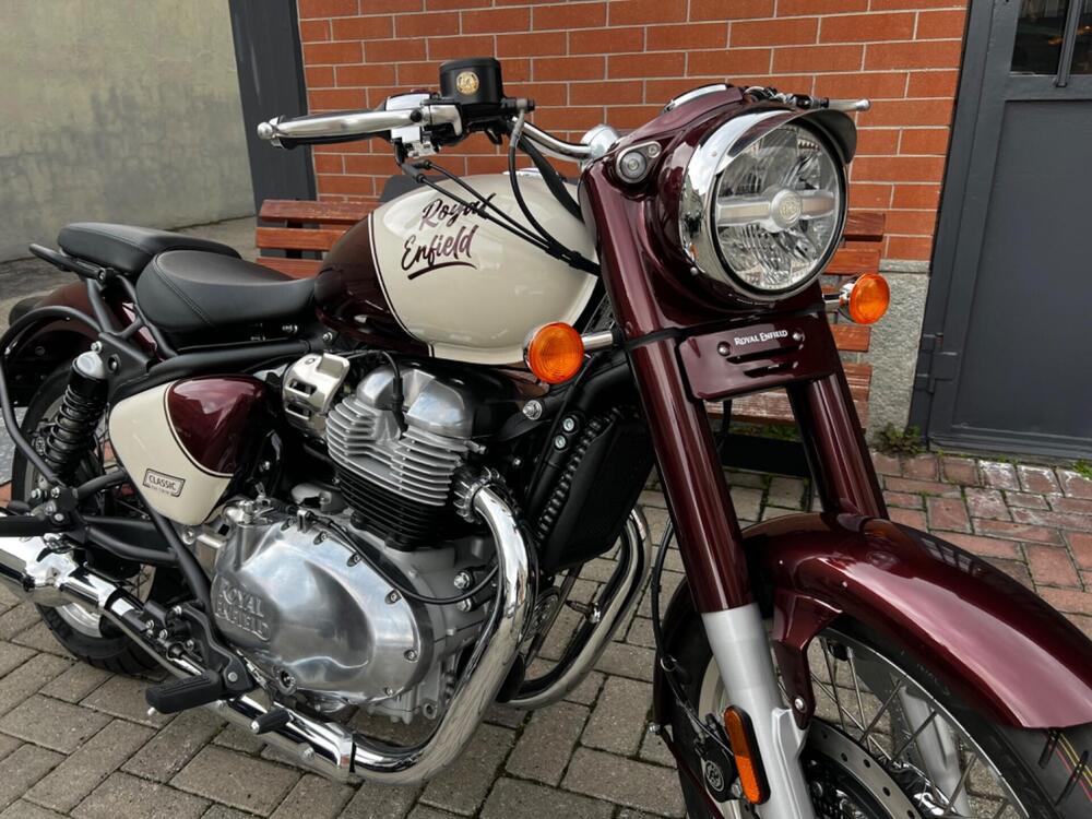 Royal Enfield Classic 650 (2025) (5)