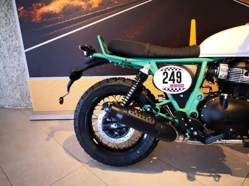 Royal Enfield Bear 650 (2025 - 26) (5)