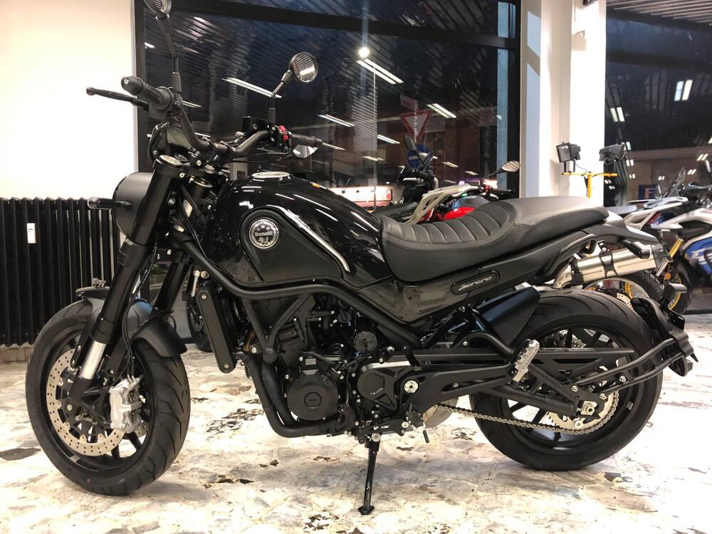 Benelli Leoncino 500 (2021 - 25)