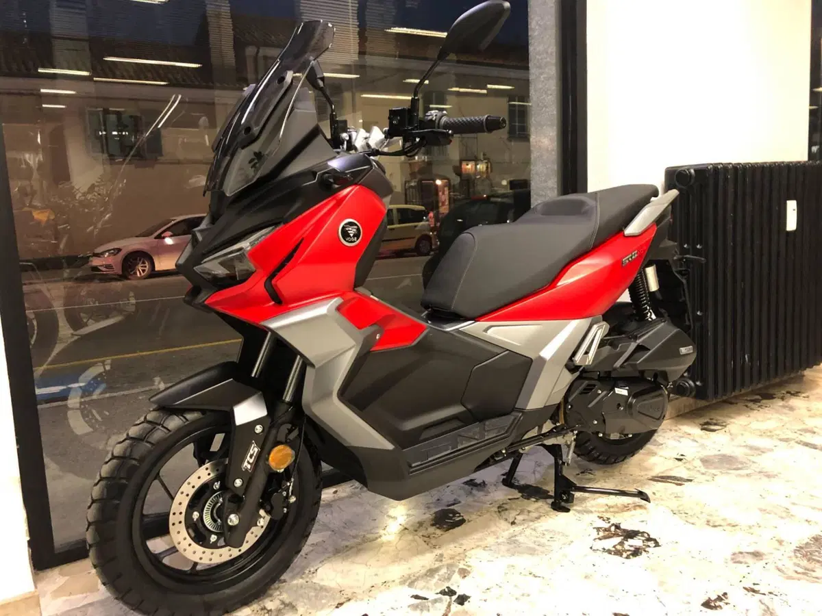 Voge Sfida SR1 ADV (2023 - 26)