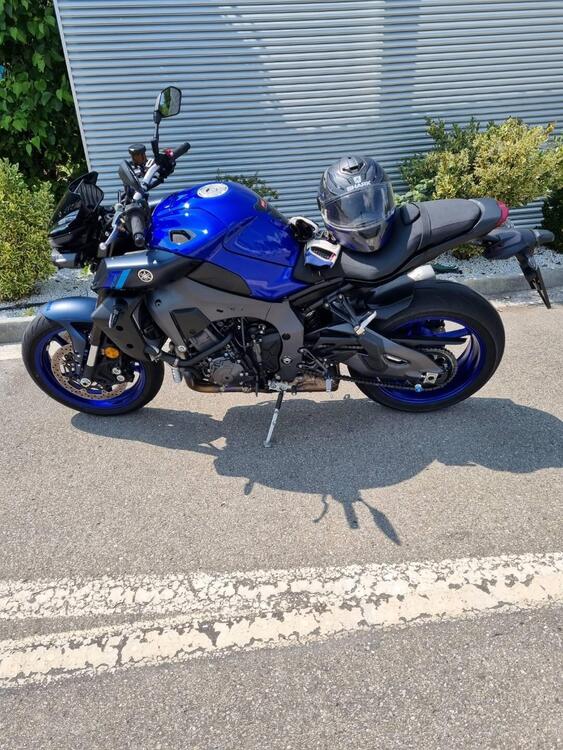 Yamaha MT-10 (2022 - 25) (3)