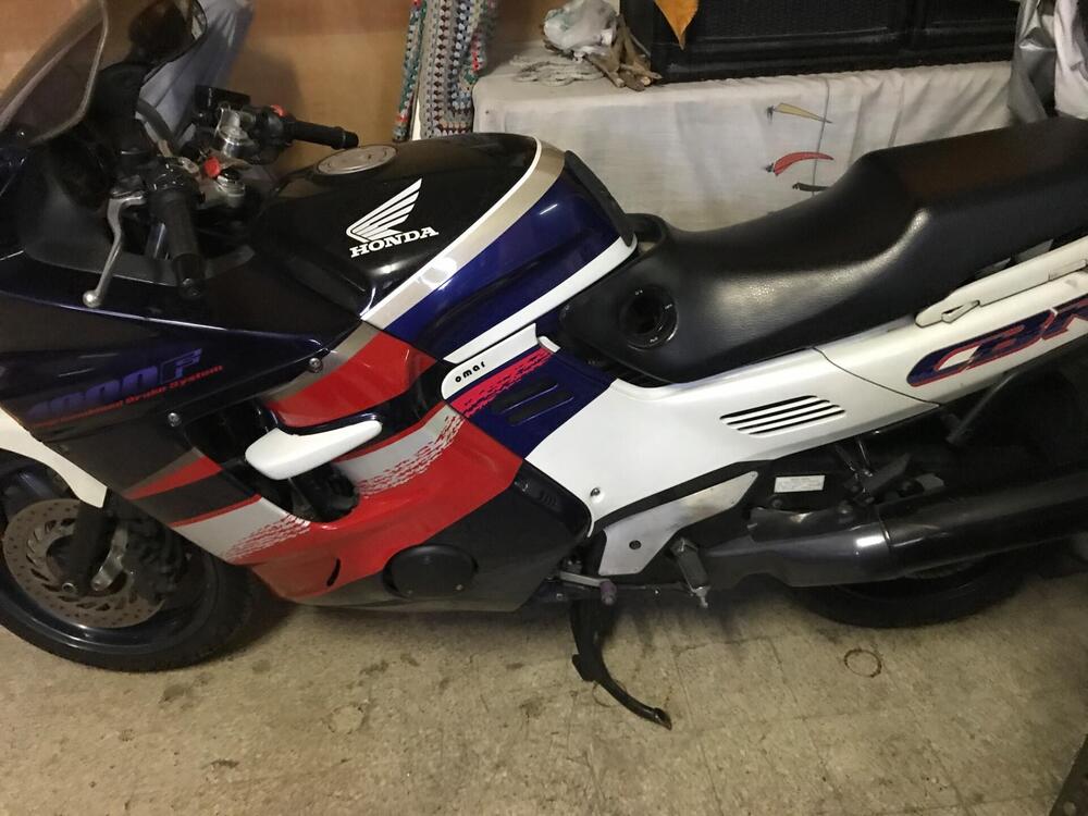 Honda CBR 1000F