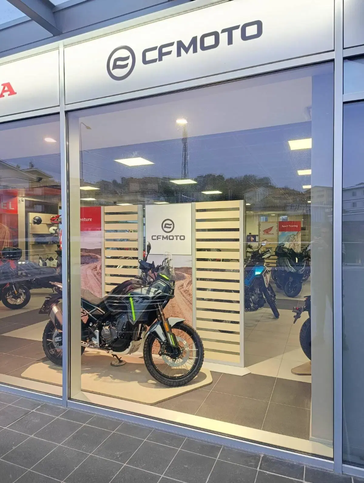 CFMOTO 450MT (2024 - 26) (3)