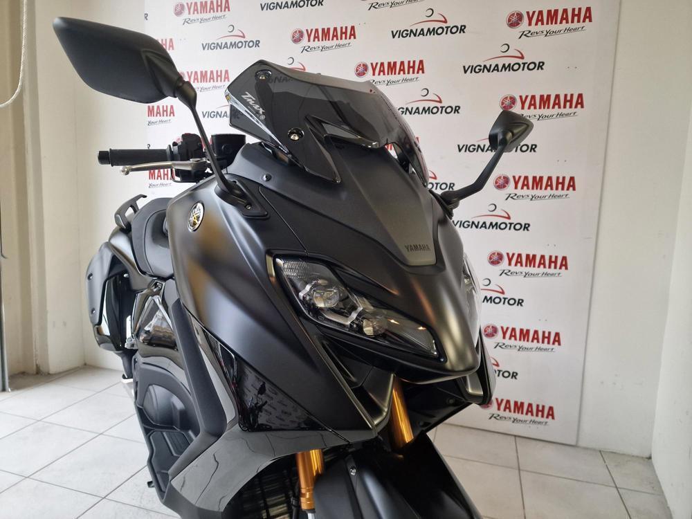 Yamaha T-Max 560 Tech Max (2022 - 24) (2)