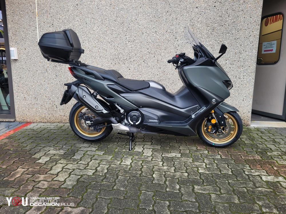 Yamaha T-Max 560 Tech Max (2021)