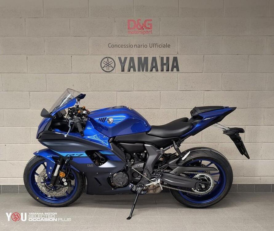 Yamaha YZF R7 (2021 - 25) (4)