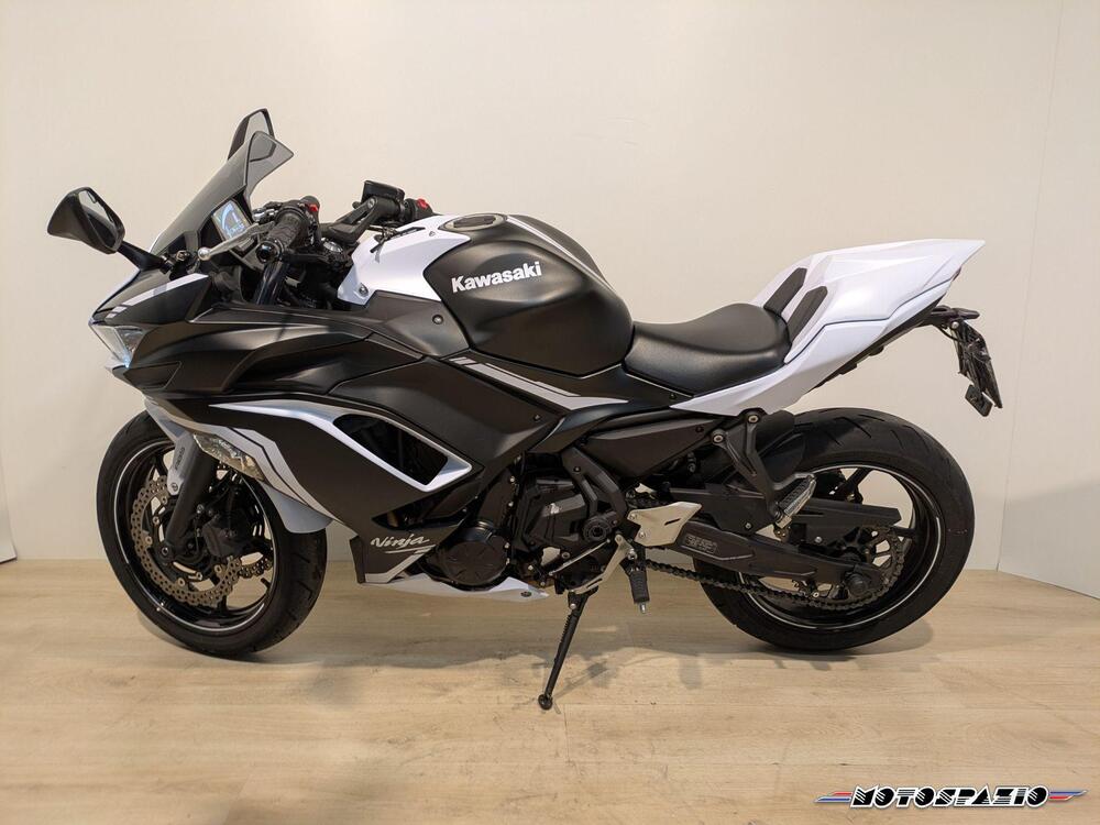 Kawasaki Ninja 650 (2020) (3)