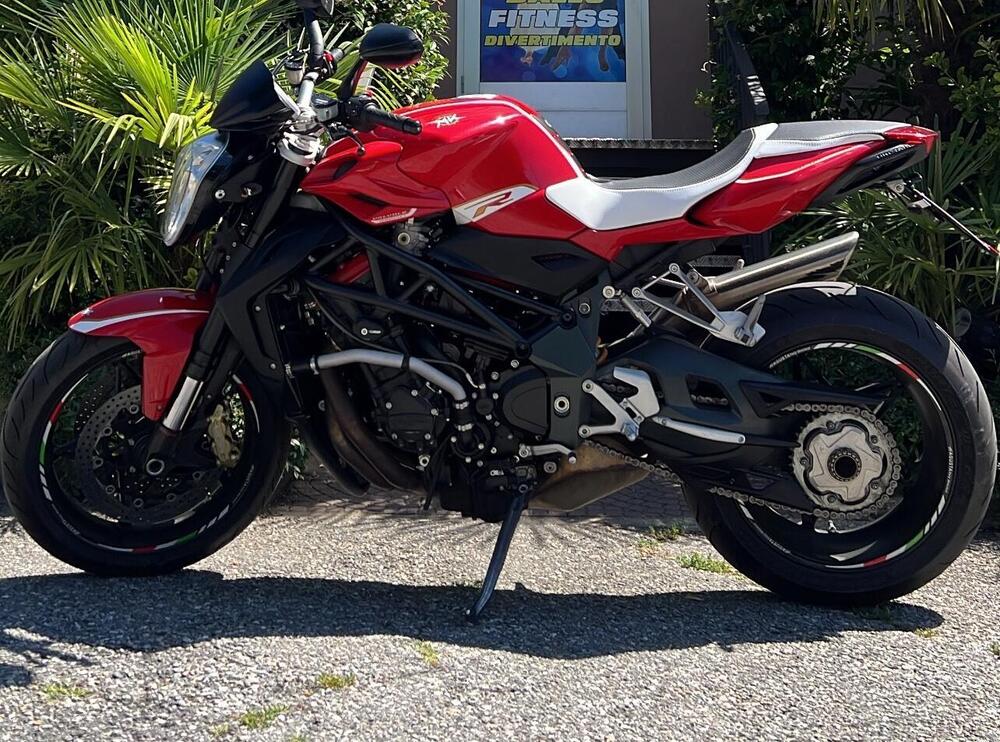 MV Agusta Brutale 1090 R (2012 - 15)