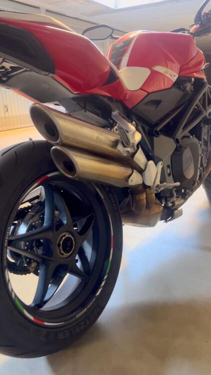 MV Agusta Brutale 1090 R (2012 - 15) (5)