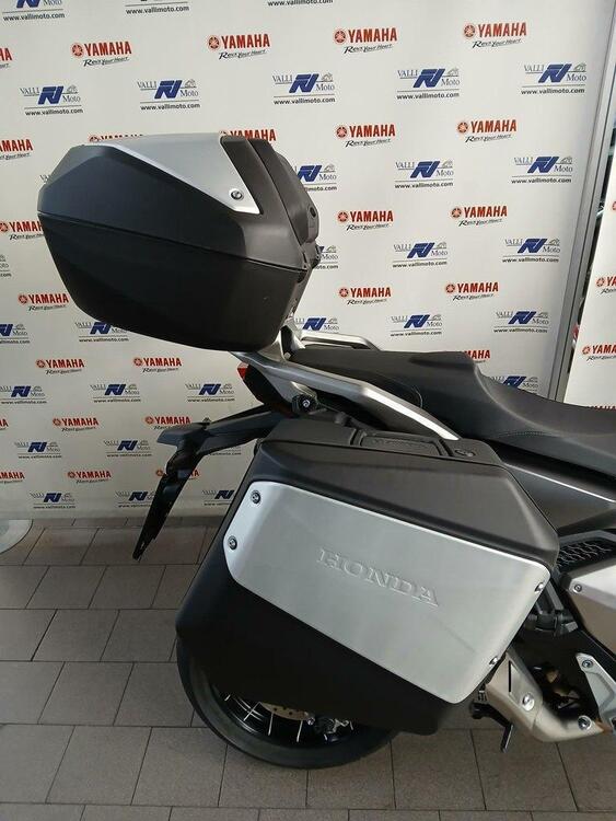 Honda X-ADV 750 DCT (2021 - 24) (4)