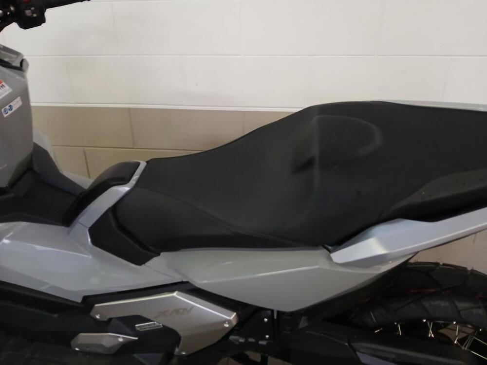 Honda X-ADV 750 DCT (2021 - 24) (4)