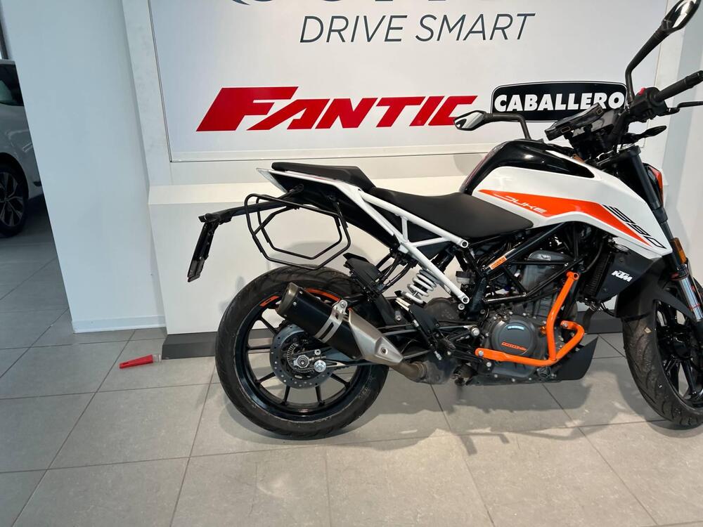 KTM 390 Duke (2021 - 23) (5)