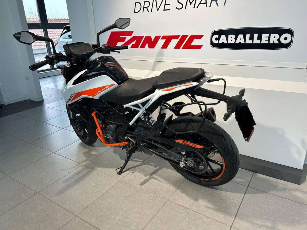 KTM 390 Duke (2021 - 23) (3)