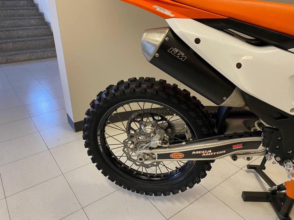 KTM 250 SX-F (2024) (3)