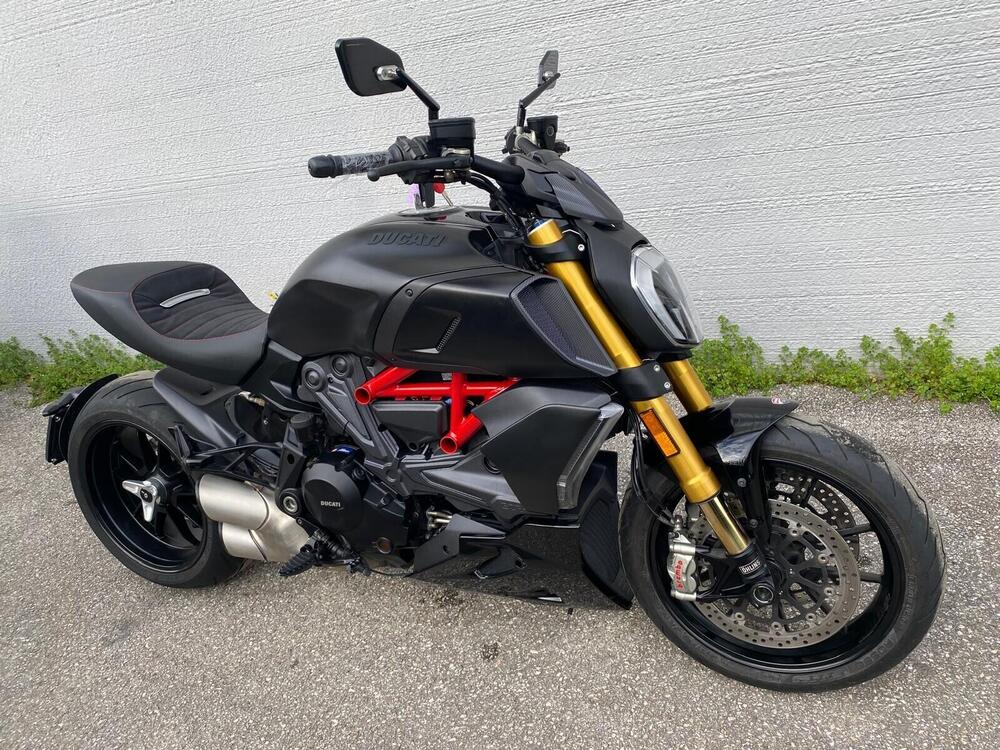 Ducati Diavel 1260 S (2021 - 22) (2)