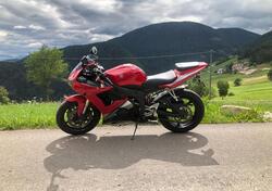 Yamaha YZF R6 (2005) usata