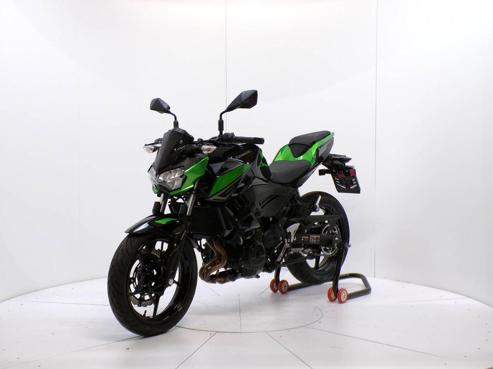 Kawasaki Z 400 (2023) (3)