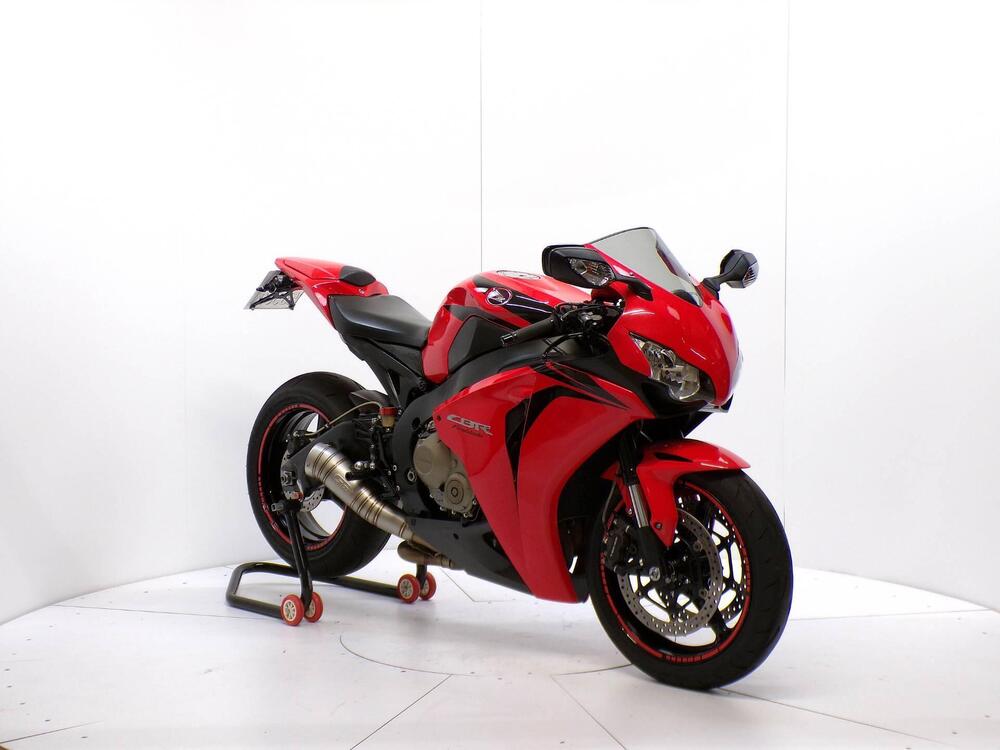 Honda CBR 1000 RR Fireblade (2008 - 11) (2)