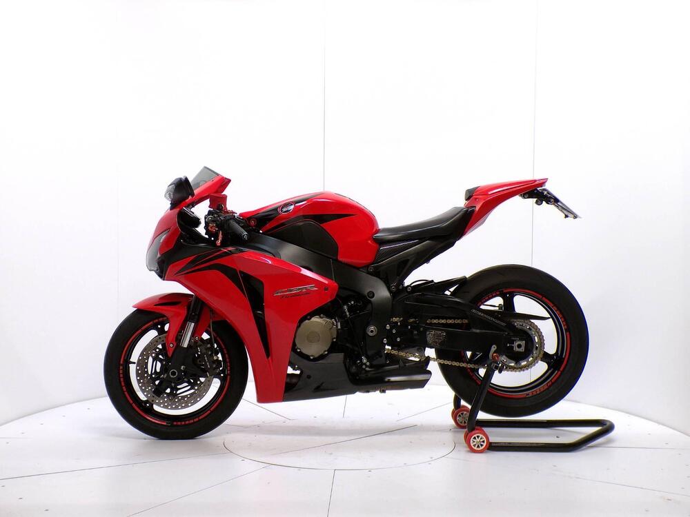 Honda CBR 1000 RR Fireblade (2008 - 11) (4)