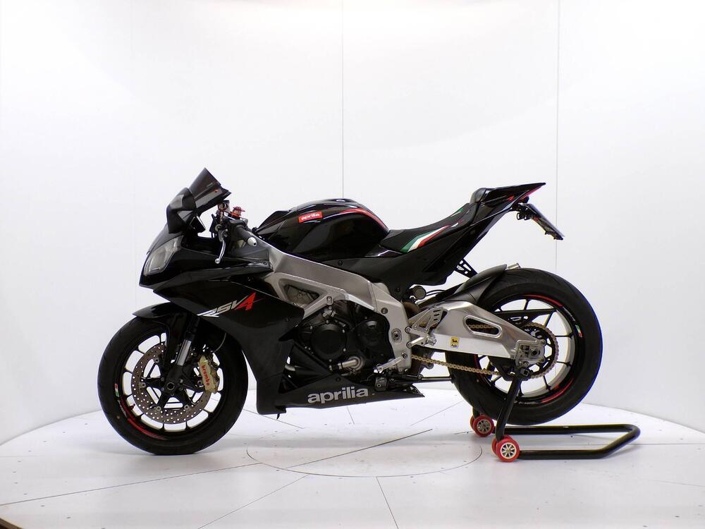 Aprilia RSV4 R (2009 - 12) (4)