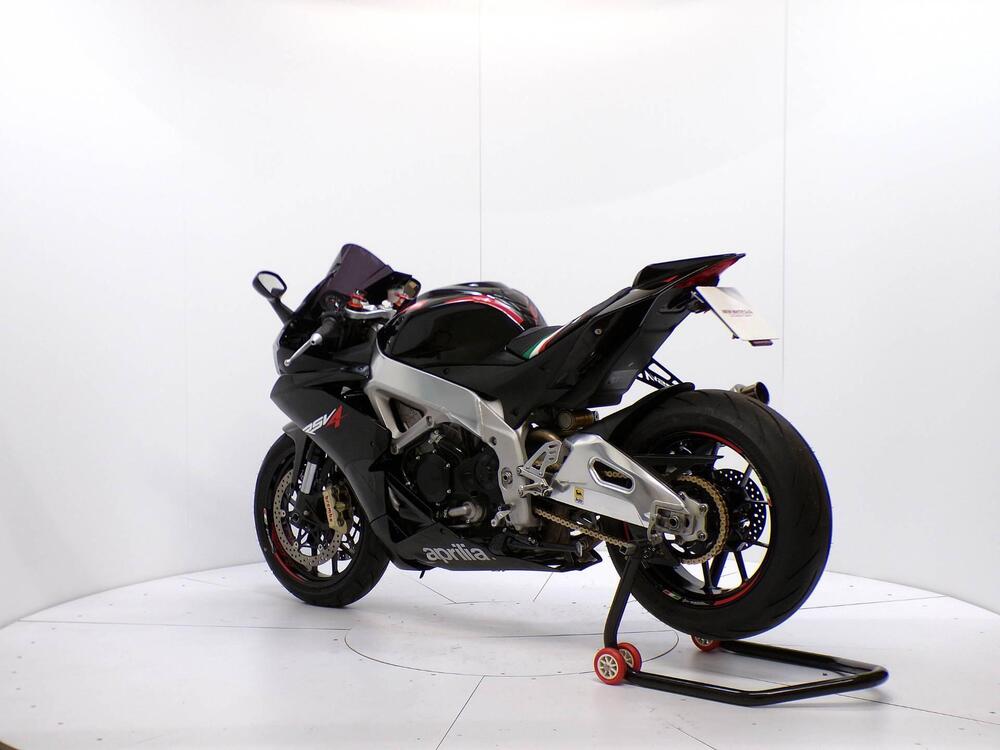 Aprilia RSV4 R (2009 - 12) (5)