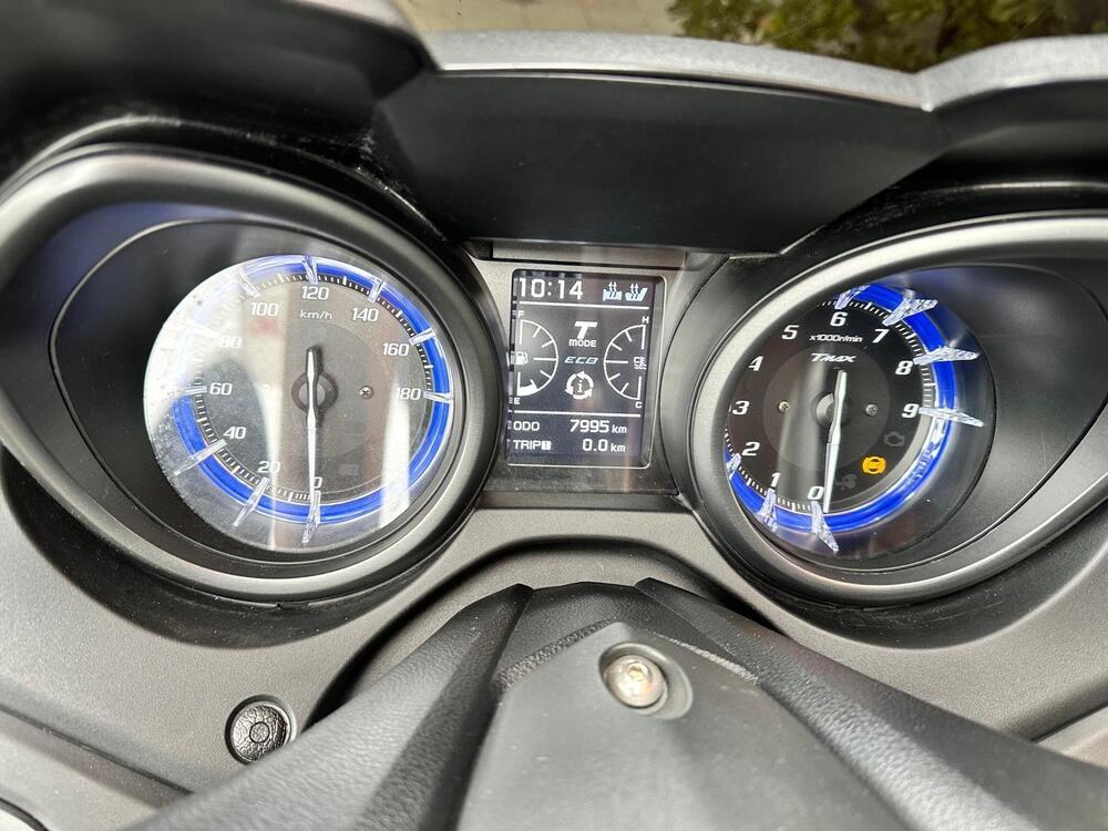 Yamaha T-Max 560 Tech Max (2020) (5)