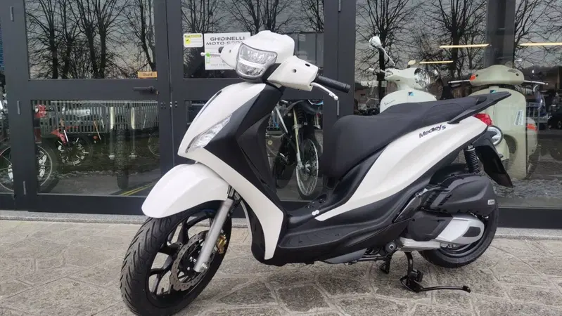 Piaggio Medley 200 S (2025 - 26)