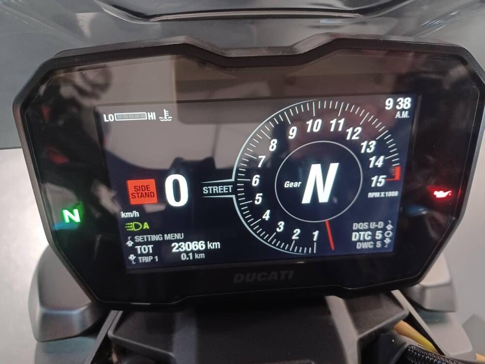 Ducati Streetfighter V4 1100 S (2021 - 22) (3)