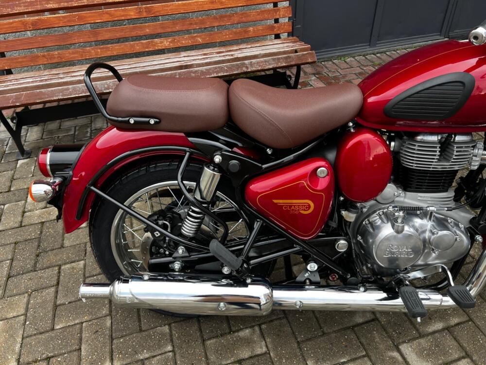 Royal Enfield Classic 350 (2021 - 25) (5)