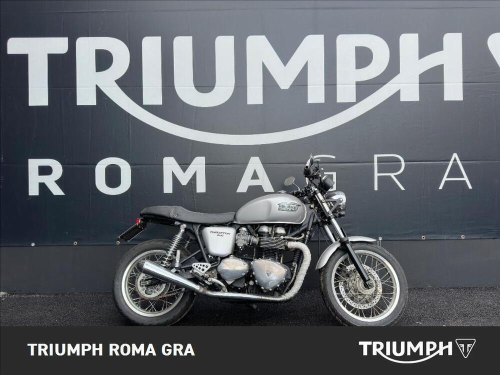 Triumph Thruxton 900 (2004 - 15) (2)