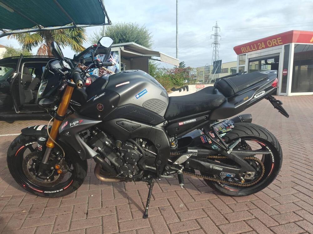 Yamaha FZ8 (2013 - 16) (2)