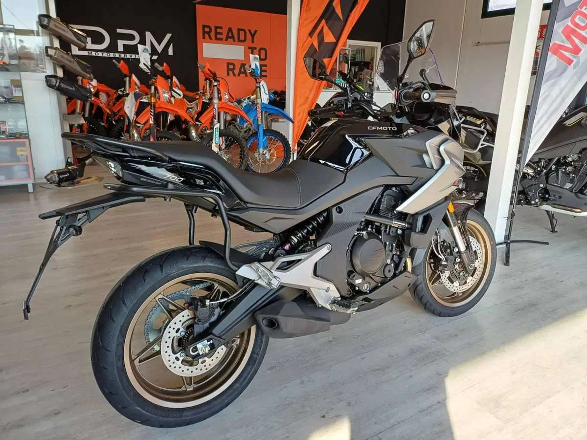 CFMOTO 700MT (2024 - 26) (6)
