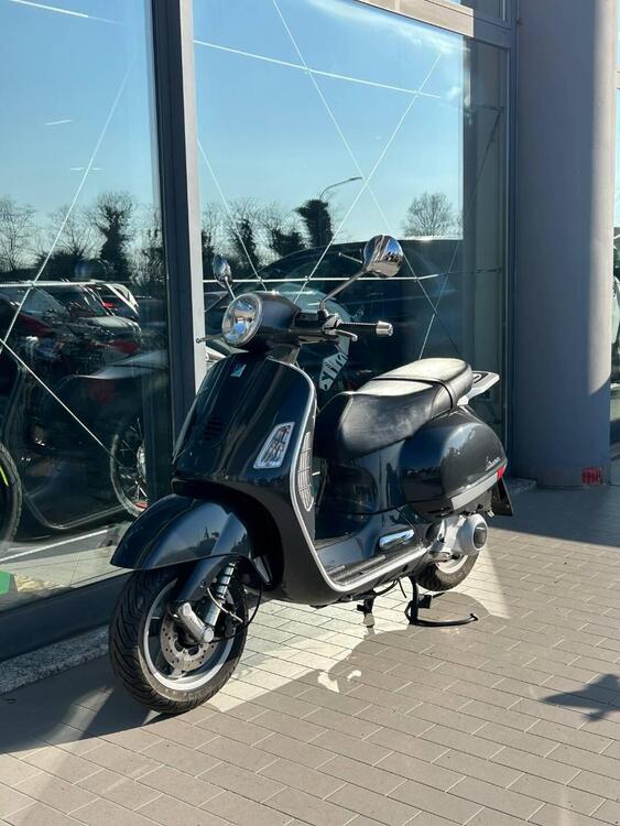 Vespa Granturismo 200 L (3)