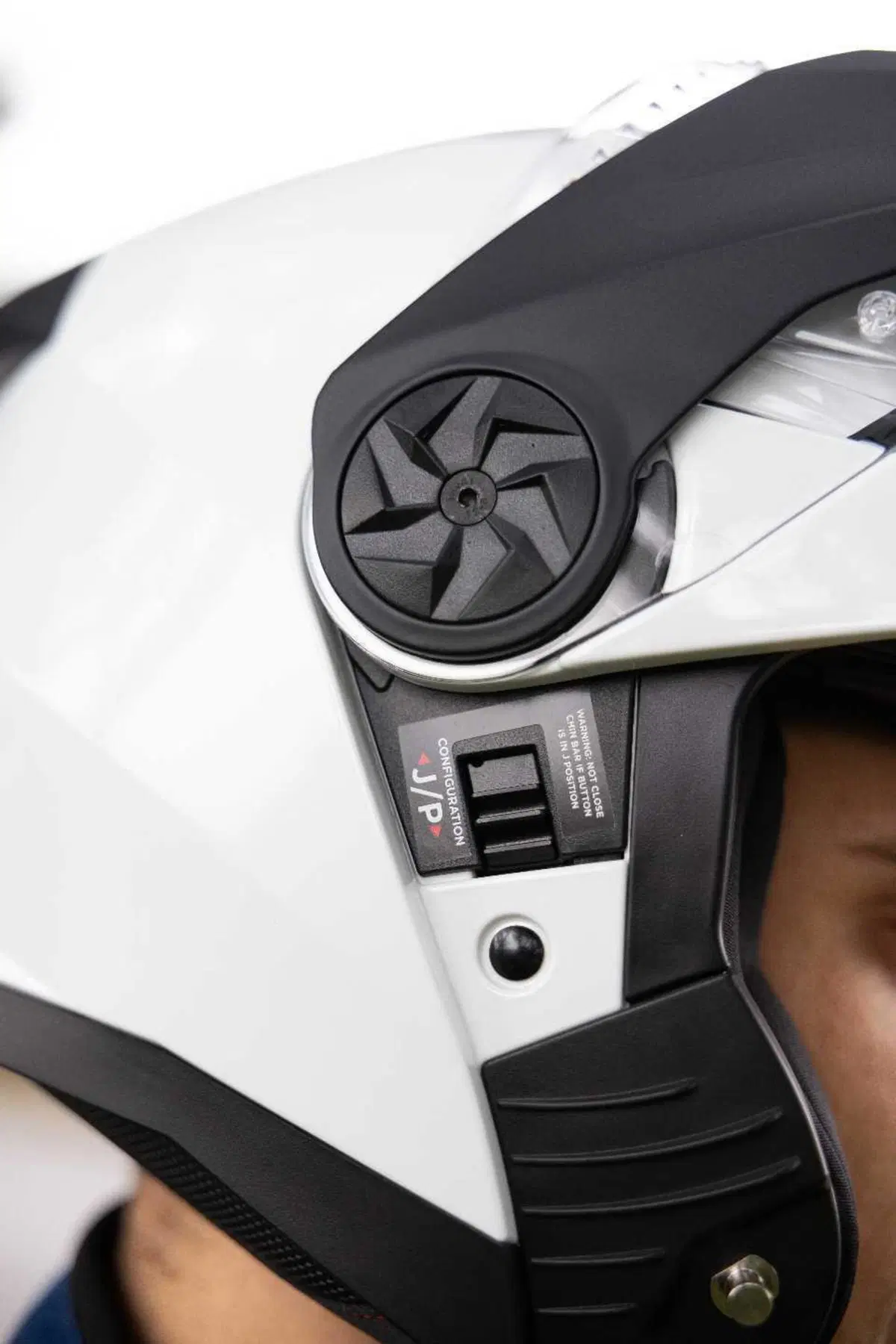 Acerbis presenta il nuovo casco modulare Rider (3)