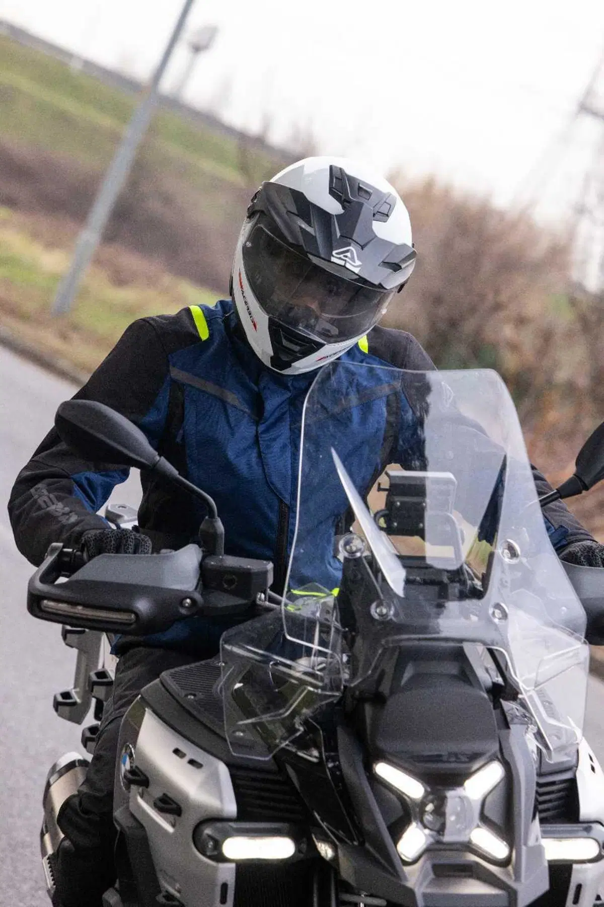 Acerbis presenta il nuovo casco modulare Rider (7)