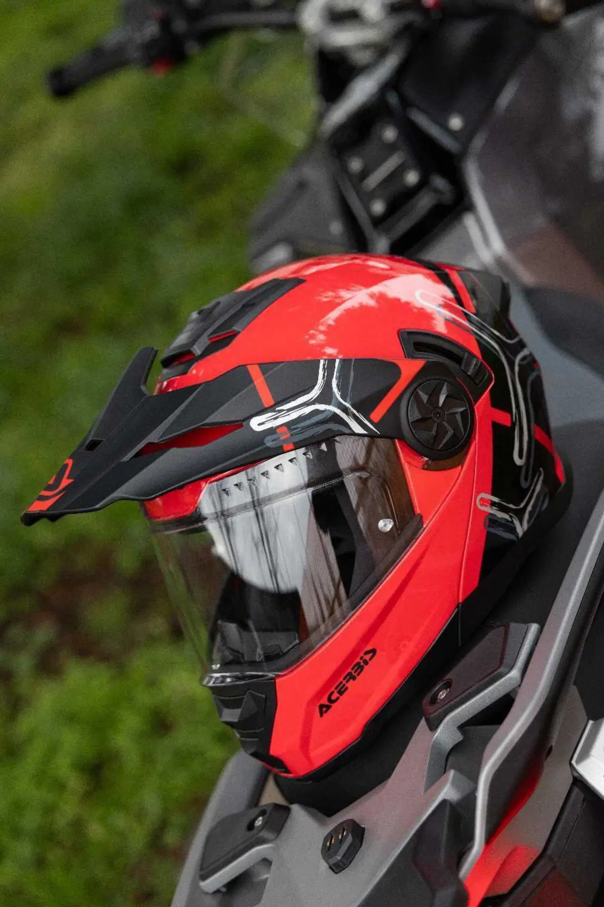 Acerbis presenta il nuovo casco modulare Rider (13)
