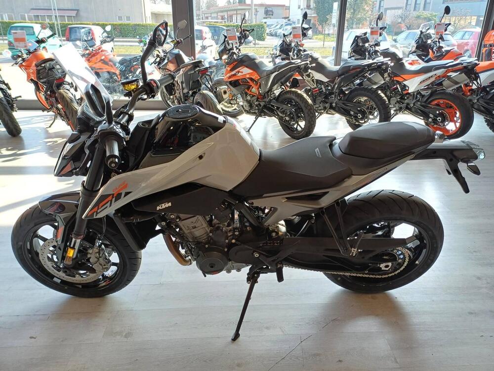 KTM 790 Duke L (2023 - 24) (2)