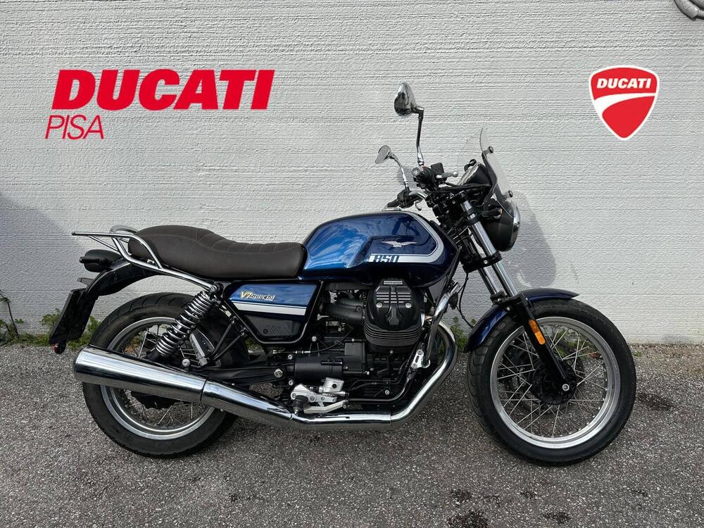 Moto Guzzi V7 Special (2021 - 24) (2)