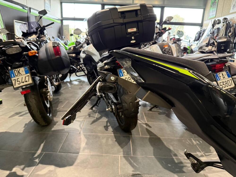 Kawasaki Z 900 (2021 - 24) (3)