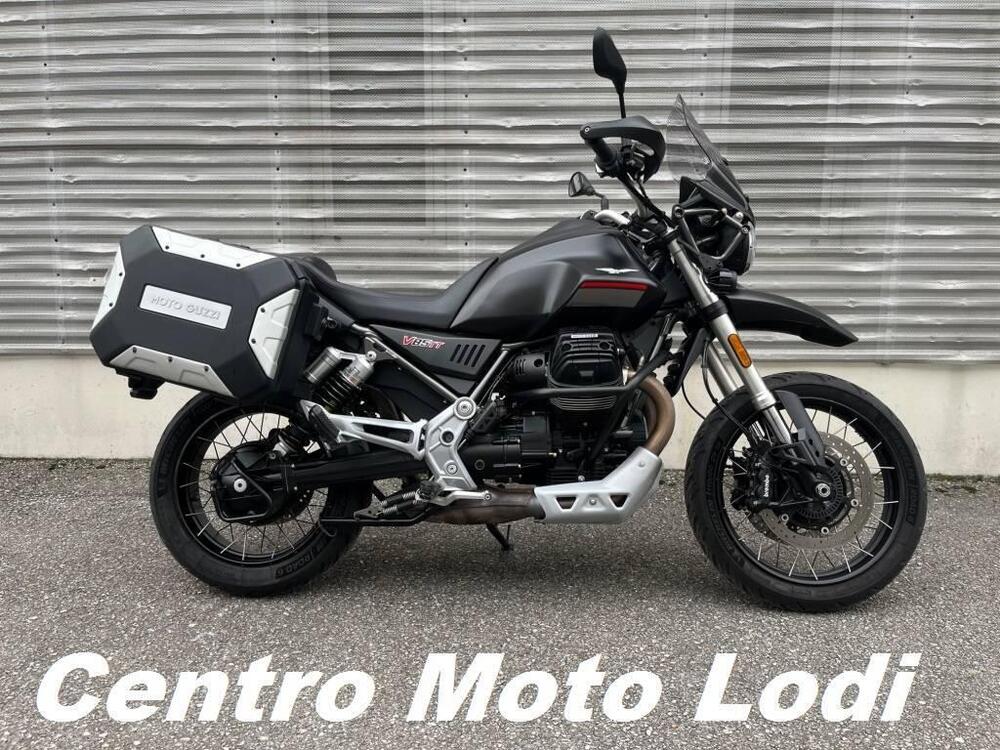 Moto Guzzi V85 TT Travel (2021 - 23)